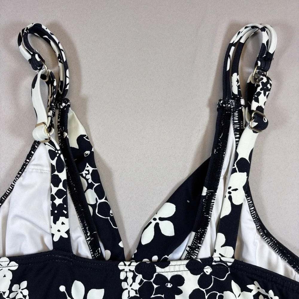 Lands' End Swim Dress Women‎ Medium 10-12 Black White Floral Swim Suit One Piece